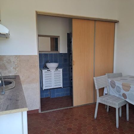 Chez Mamie 2 Apartamento Maussane les Alpilles Exterior foto